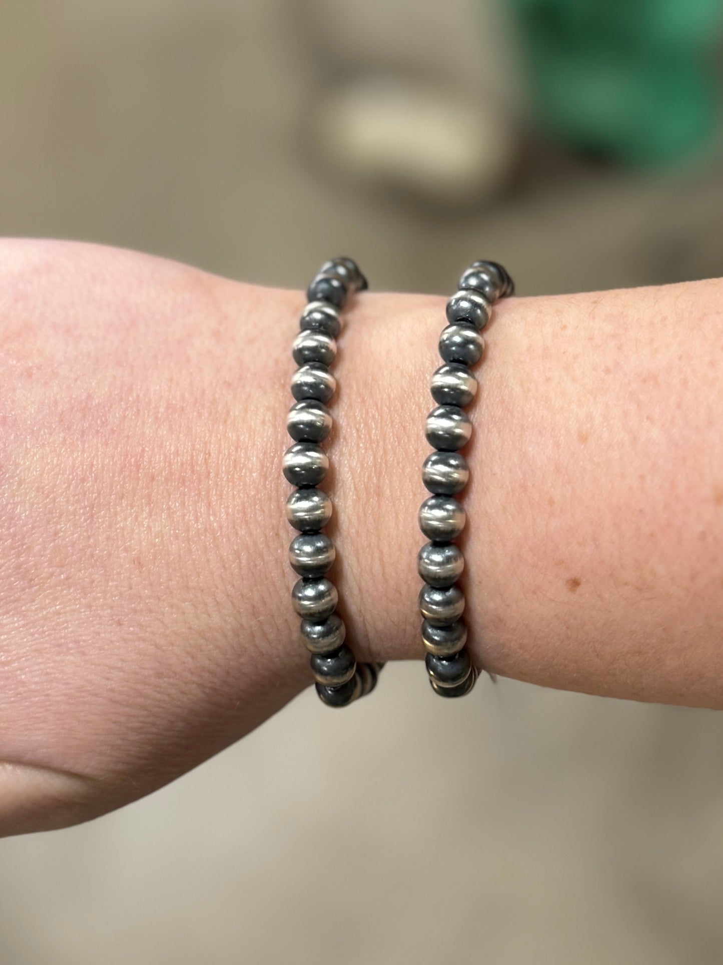 Stretchy Navajo Pearl Bracelet